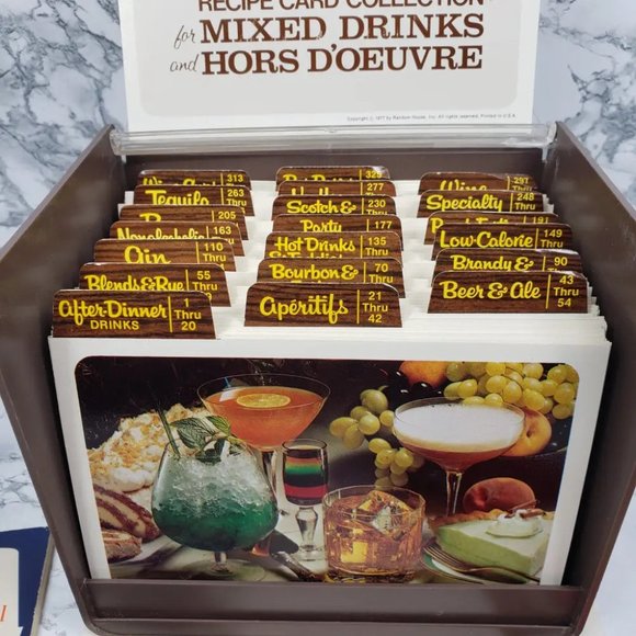 Complete Mixed Drink and Hors D'Oeuvre Guide Set Vintage - Picture 4 of 12